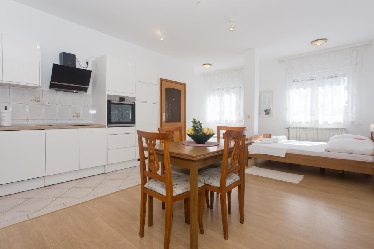 Kaštela Apartments Villa Japeri חדר תמונה