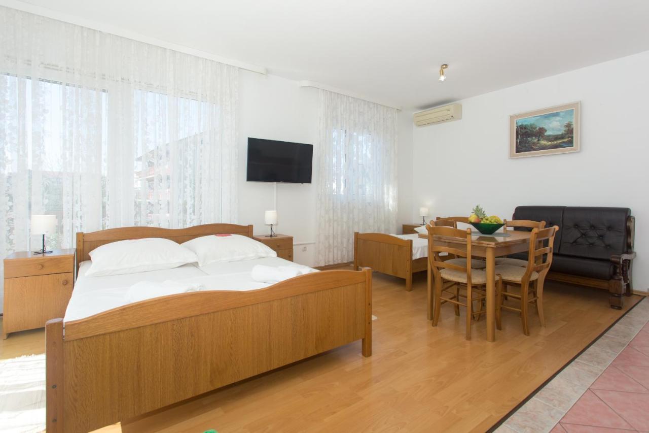 Kaštela Apartments Villa Japeri חדר תמונה